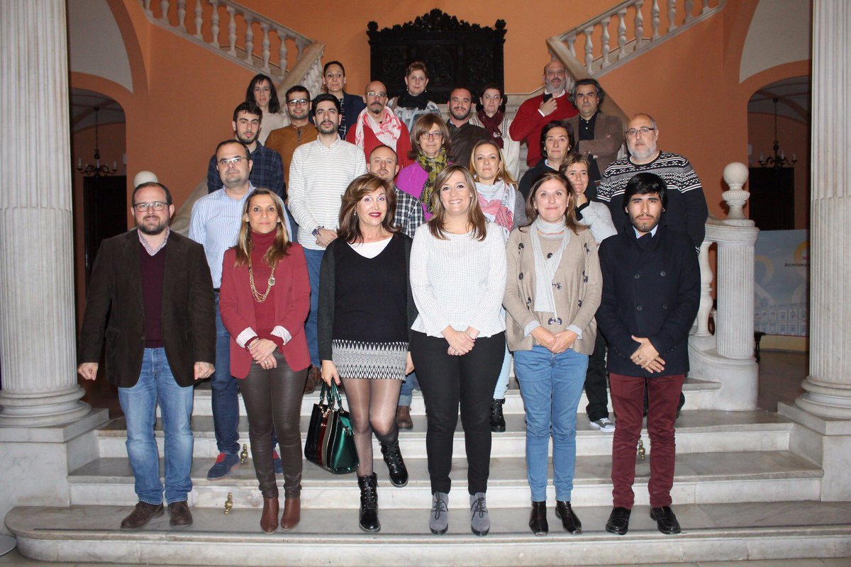 Ayto_Sevilla's tweet photo. Se constituye el Consejo Municipal LGTBI, con un acto en el que han participado asociaciones y entidades del movimiento #LGTBI https://t.co/rAqm5V9GXp