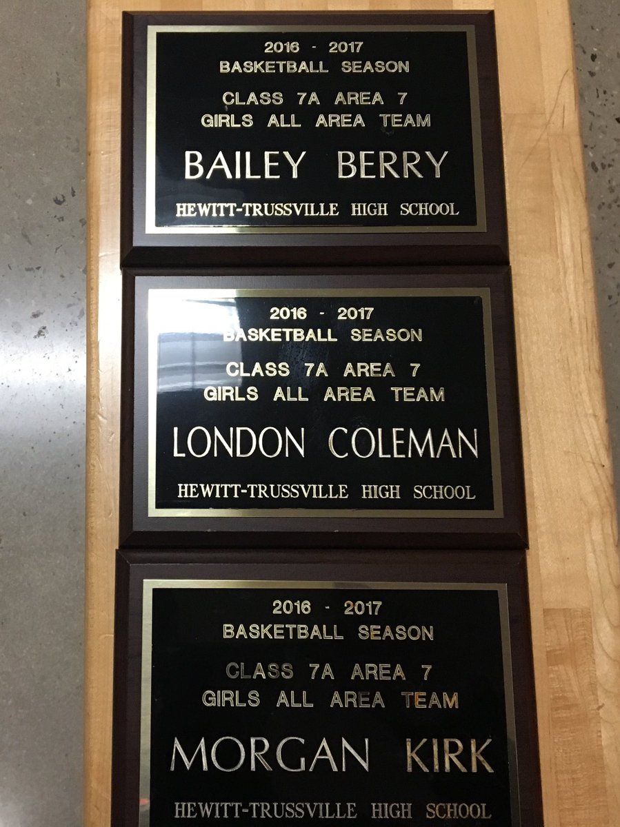 HT_GIRLS's tweet photo. Congratulations to SR @BaileyBerry10, JR @ColemanLondon and Soph Morgan Kirk on 7A All Area performances this season. https://t.co/lavTr4Bose