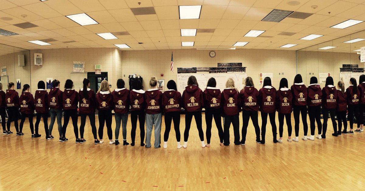Cougar_Dance's tweet image. 2 more days!! ❤️💛 #cdtlove #2links #go