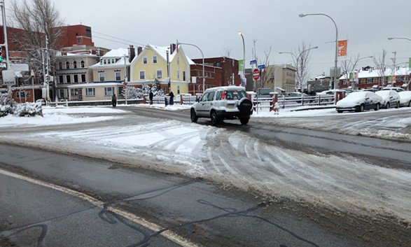 What's a #sneckdown and what does it teach us about Pittsburgh road design?

bit.ly/2k7IFbr