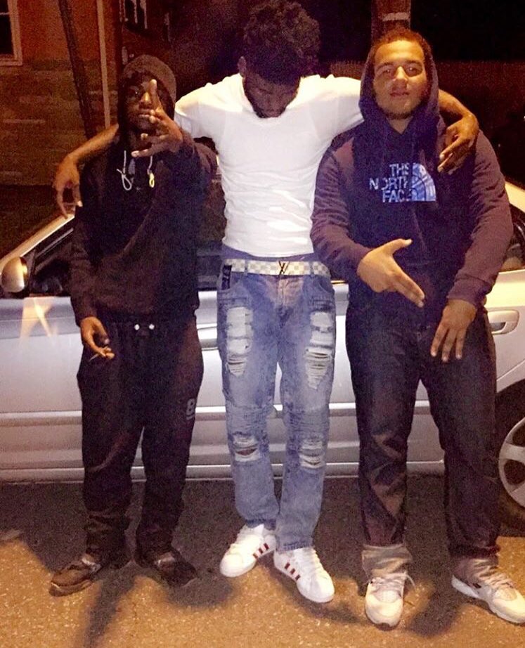 hunchocannon's tweet photo. Welcome home TTG, my brother finally free! &amp; but it's still free my Naybor's #Freeshoota #freelilsmoke #freeyk #freebadass ✌🏾👍🏾 https://t.co/o368R0F6Is