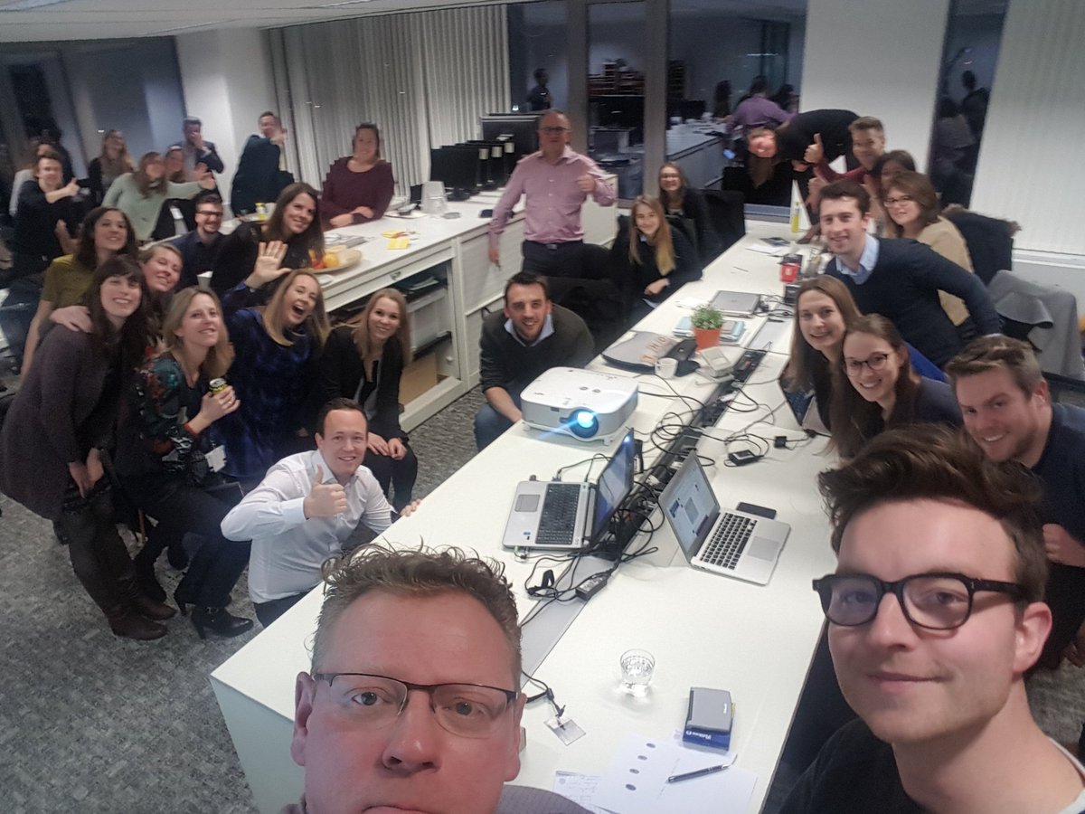 A lot of insights about #AmbassadorMarketing at #THOM Great audience! 👌😎