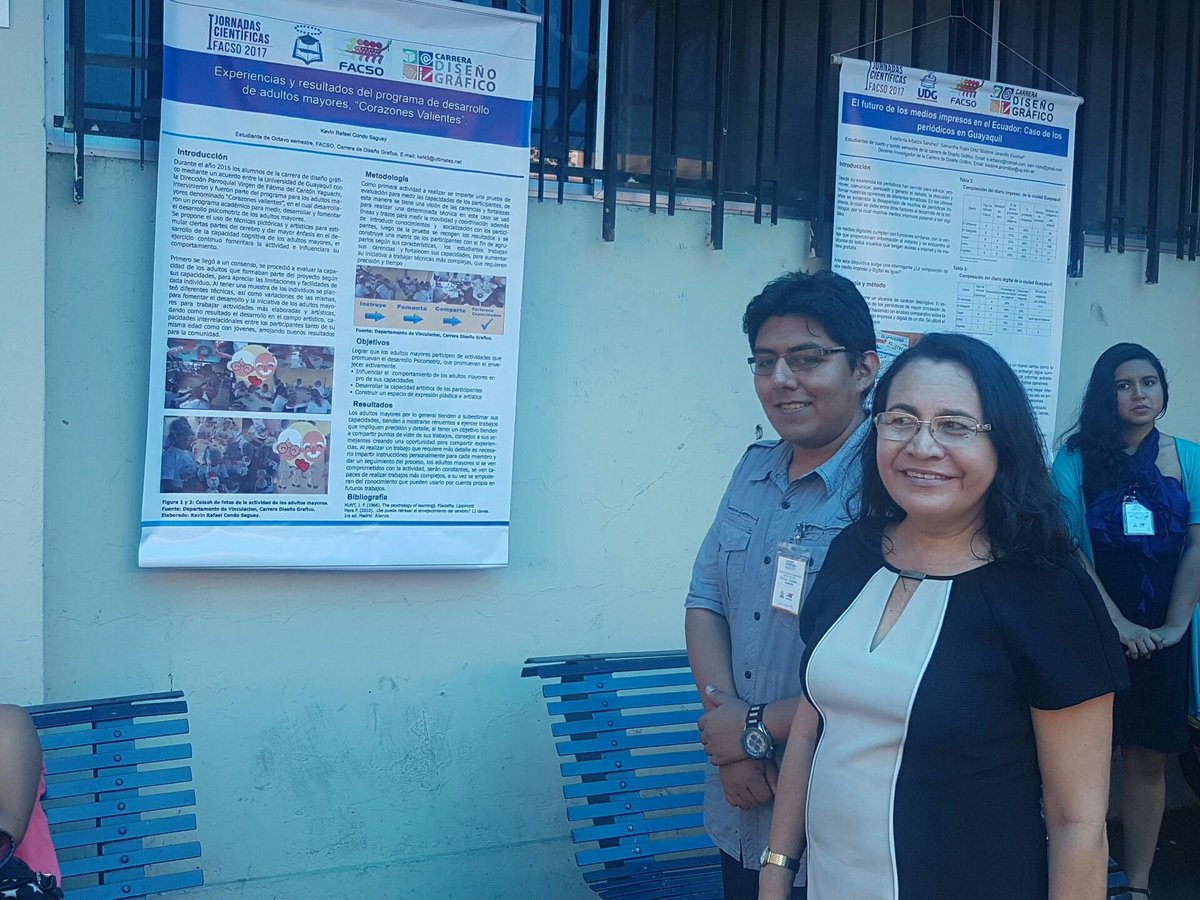 JCientificas's tweet photo. Estudiante de la Carrera de Diseño Gráfico expone ante las autoridades de la @facsoug en la primera #JORNADASCIENFICASFACSO https://t.co/zaX7a2GDGj