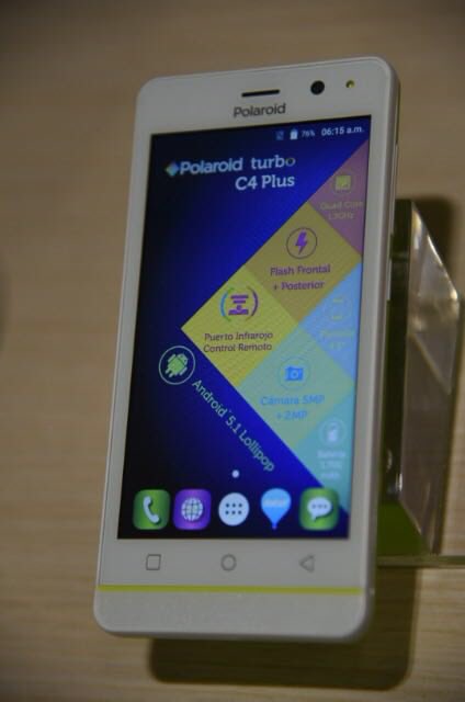 Telcel's tweet photo. #TurboC4Plus no deja la fotografía atrás con su cámara HDR para fotos inigualables en color y detalles.  #PolaroidUnboxing #EquiposTelcel https://t.co/HaY29TKHBI