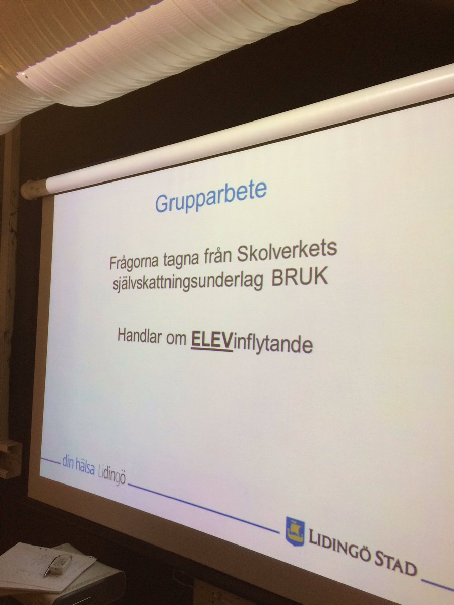 SKallangen's tweet photo. Källängsrådet i kväll. Vårt föräldraråd diskuterar elevinflytandet. #lidskol https://t.co/LGwdPl0ODH