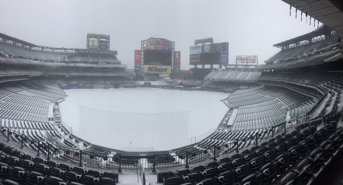 Mets's tweet photo. So #SpringTraining is in how many days? https://t.co/BEMhX2T3kg
