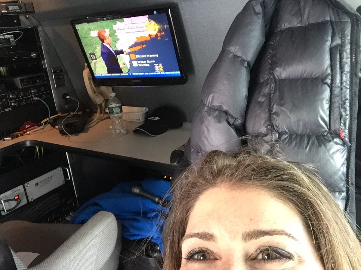 VMurdockTV's tweet photo. All eyes on @JohnElliottTV from our live truck. #cbs2stormwatch https://t.co/w8FDIIrhbk
