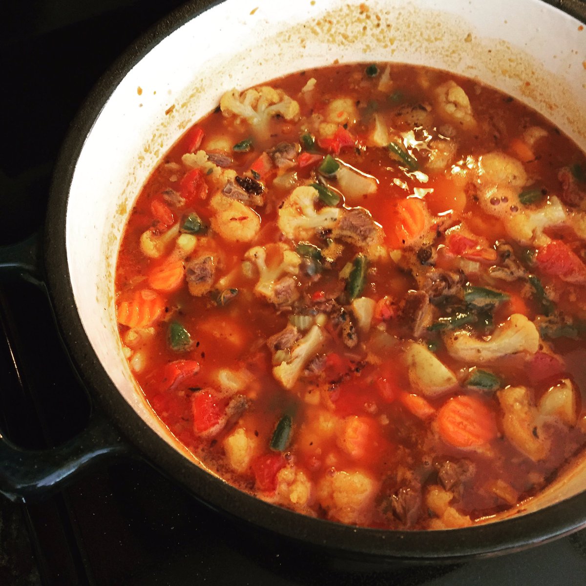 GrowEatTravel's tweet photo. Finished product in time to warm up after clearing the snow. #beefvegetablesoup #useupthoseveggiesinthefridge #soupbones #wastenotwantnot https://t.co/I1bSGPVceI