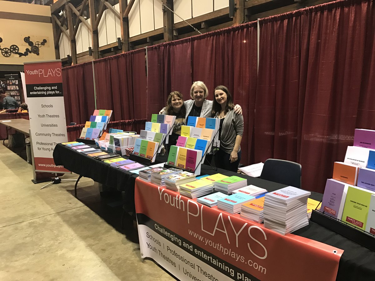 youthplays's tweet photo. 3 of our favorite authors, @neeleygossett, @LKingEdits, and Nicole B. Adkins are representing us at #GAThesCon17! Go say hi, @GAThespians!! https://t.co/P57tdELISp