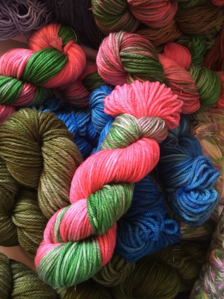cosymakes's tweet photo. @GypsystardustYF Yarn is featured today.  #indieknitandspin2017 #indieknitandspin https://t.co/v4ne1HAKm4 https://t.co/7bLs89ouur