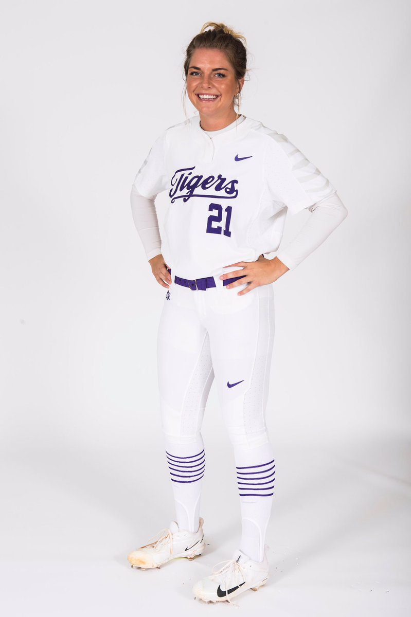 LSUQuinlanDuhon's tweet photo. 📸 In case you missed it 📸 

@LSUsoftball set to debut two new uniforms during opening weekend. #GeauxTigers #MadeForLSU #SwooshFamily https://t.co/01qu3dGb9u