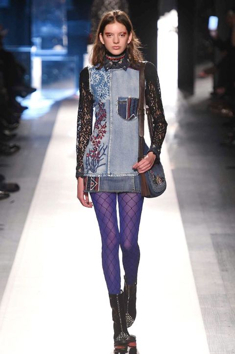 elle_es's tweet photo. Arranca la #NYFW y @desigual la inunda de color con sus propuestas para la próxima temporada https://t.co/gXOf0NuLe1 https://t.co/mMx2TysZgX