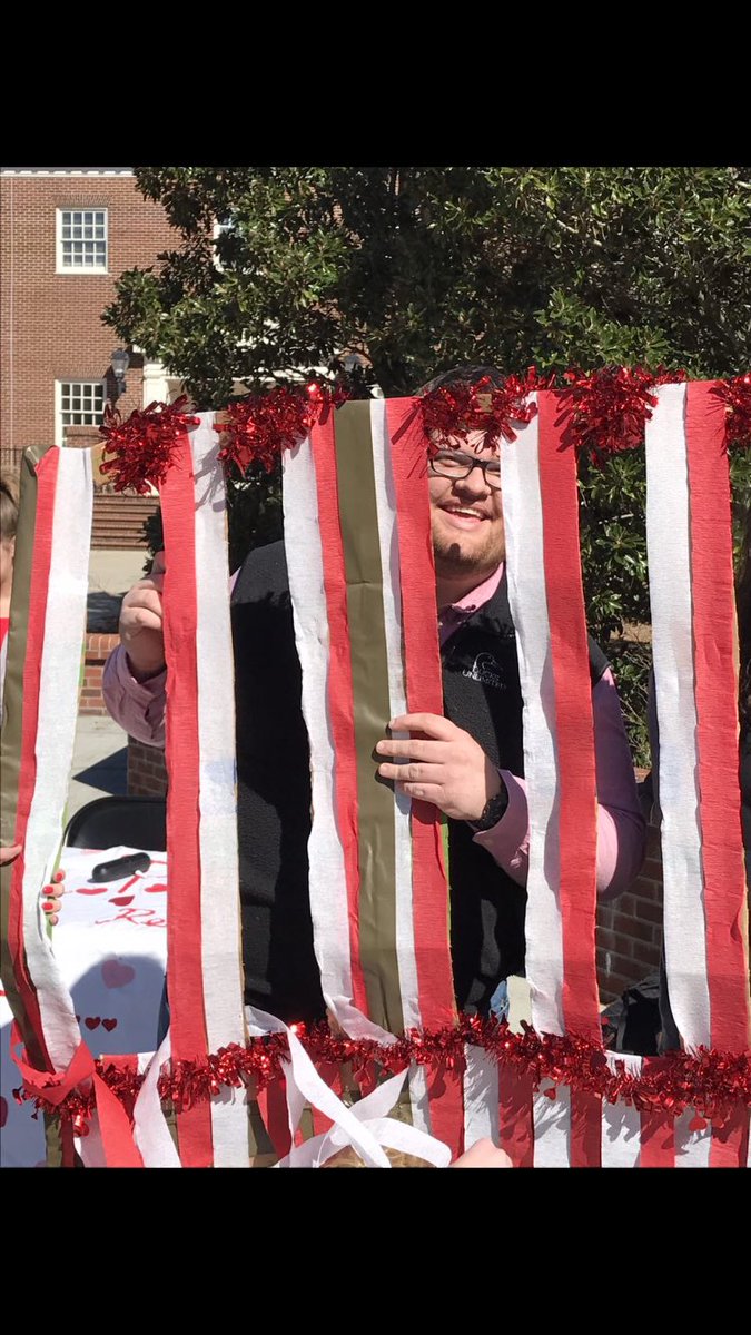 AlphasigUNCW's tweet photo. Today we helped raise money for @uncwalphaphi for their philanthropy event "Alphatraz" for Heart Health Week. Stop by Cameron to donate! https://t.co/HAn8tVXCUp