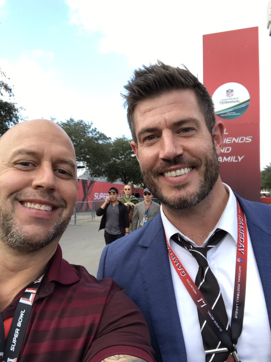 Great running into you at SUPERBOWL LI <a href="/JessePalmerABC/">JessePalmerABC</a> <a href="/RalphDBrown/">Ralph Brown</a>