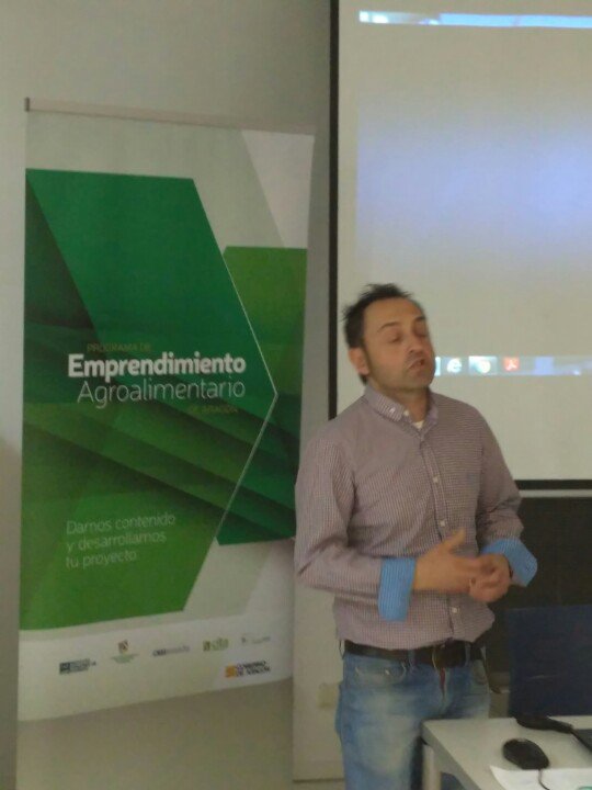 emprenderIAF's tweet photo. https://t.co/Oyh2OH0GQI rafa y su huerta saludable en tu mesa. Anímate a probar https://t.co/JMYIBHS7qj