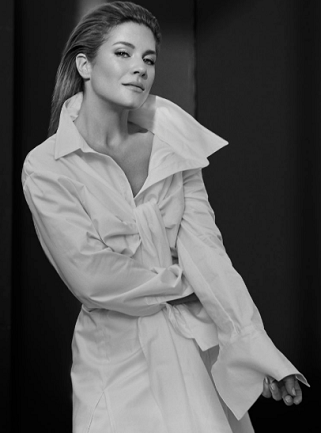 MCAdmissionsRD's tweet photo. Chk out the March issue of @FashionCanada Sophie Trudeau is wearing one of our fashion alumni @SidNeigum @mccollegegroup #Amazing #mccollege https://t.co/aGCRxv9JiV