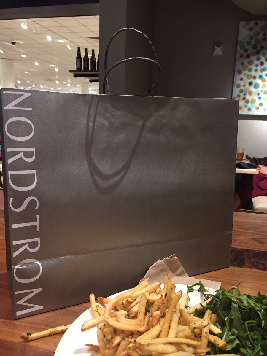 ChristinaDG's tweet photo. Celebrating a royalty ck by supporting @Nordstrom with a little retail therapy & lunch. #wroteapagewhileatlunch #writeeverywhere #resist https://t.co/CDS7MsjgZl