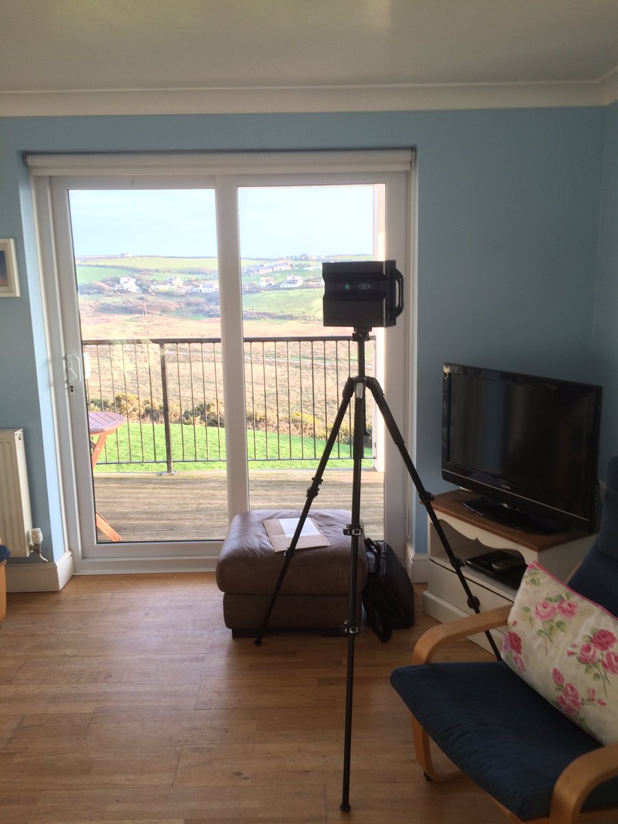 3DPropertyScan's tweet image. Behind the camera scanning today 📸