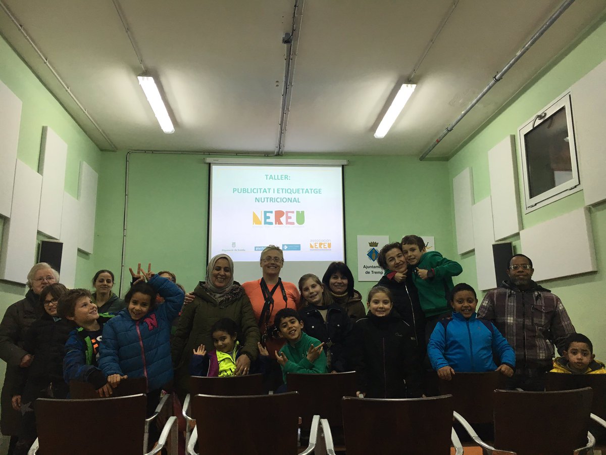 ProgramaNereu's tweet photo. Taller de publicitat i etiquetatge nutricional a #tremp #nereu #programanereu #habitssaludables https://t.co/zilTFhRv6j