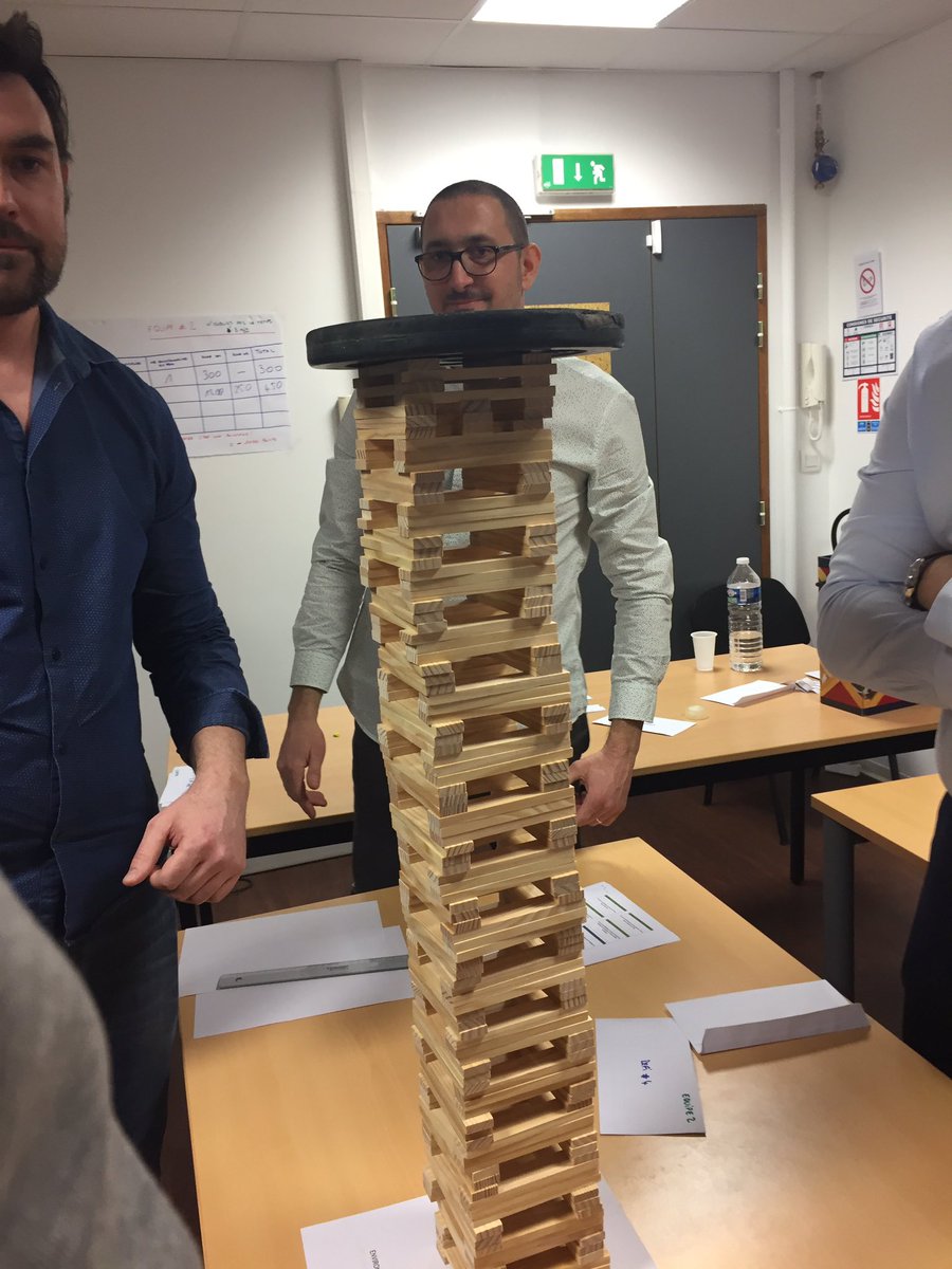 treeptik's tweet image. La plus haute tour du #devopsgame by @treeptik bravo à la team @zepouet Trop bonne journée #treepbreak