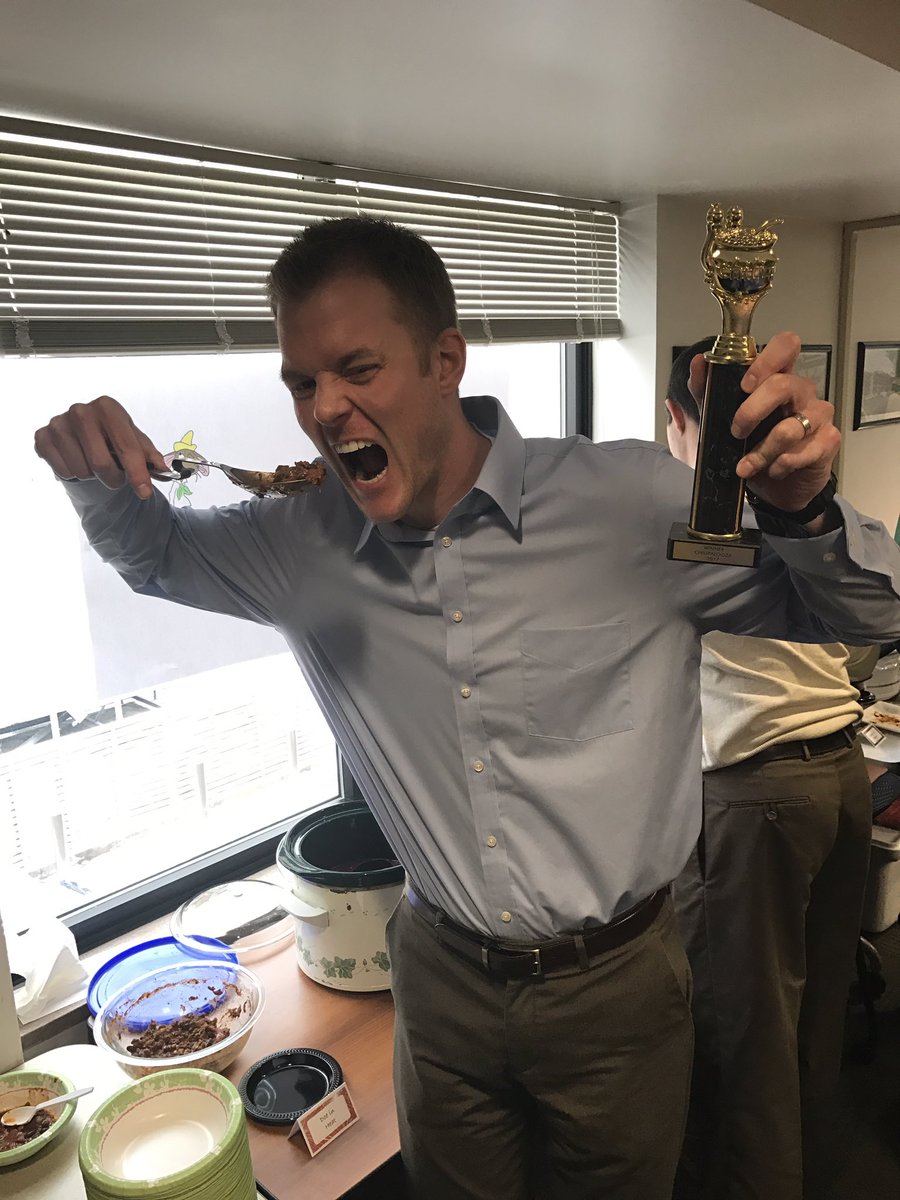 SRUExSci's tweet photo. And the winner of the #ChiliPalooza2017 @VerbaProf https://t.co/Rolo98L6NW