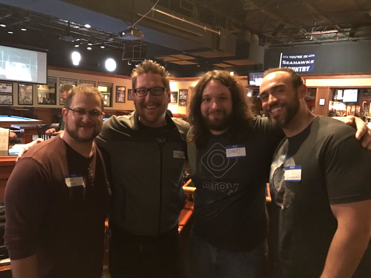 brograph's tweet photo. Hanging with @eyedesyn and @DavidAriew at #dfwc4d. Videos will be posted soon! https://t.co/Y2SeNbIF5Z