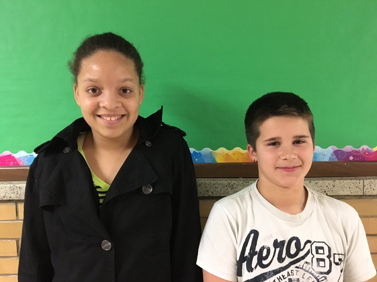 castlered2's tweet image. Meet Renee &amp;amp; Braedyn. They are both terrified of SNAKES! #truth #sameontheinside #love #everyonehasfears 🐍❤️✌🏻️