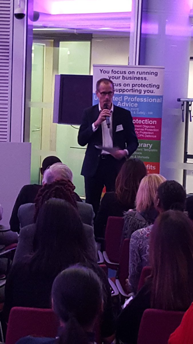 ybcuk's tweet photo. #bill_esterson MP talking to #ybcuk members and guests at #MEGAnetworking https://t.co/mhM43RDS9I