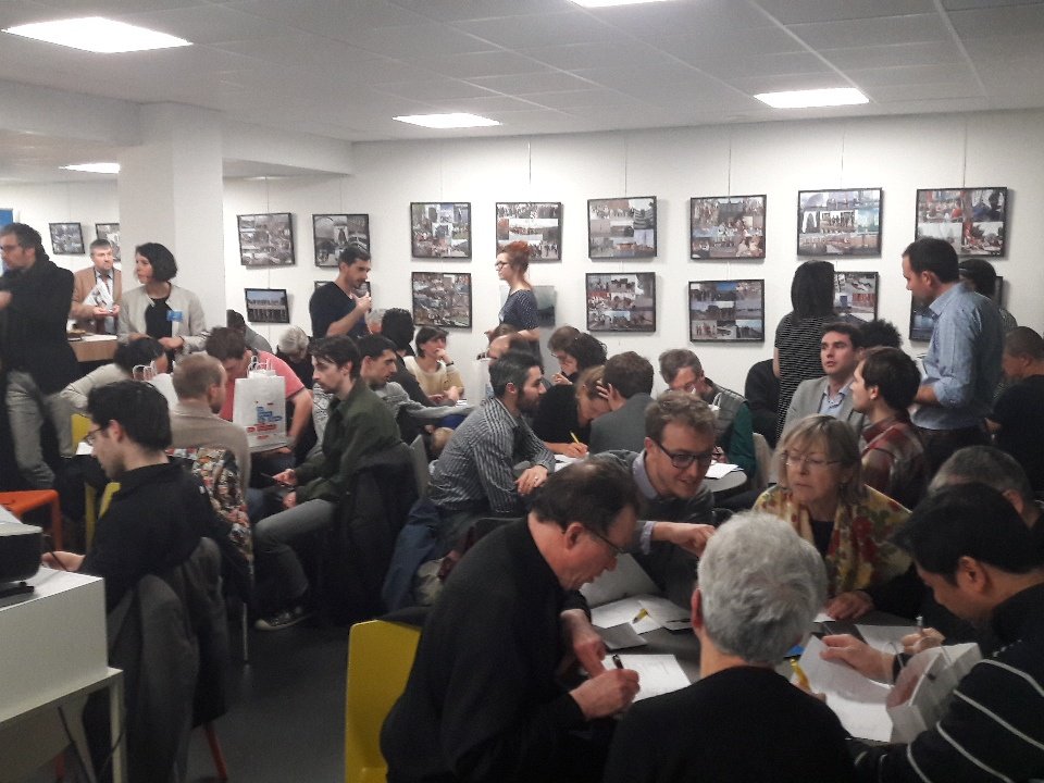 Enedis_AuRA's tweet photo. #Merci vous étiez plus de 40 à participer à la soirée de lancement d'#ElectrYc ! A bientôt dans l'#ElectrYclub
#SmartCity #Energie https://t.co/DcnMHbMQiQ