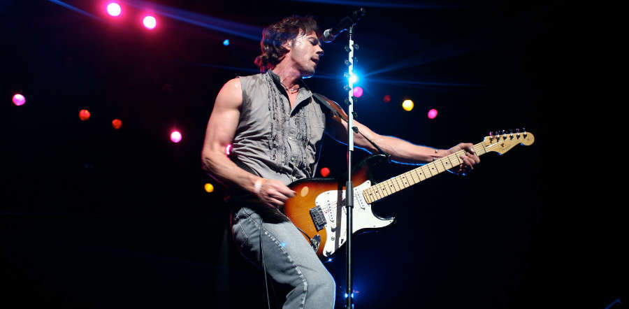 cabsolutelyapp's tweet photo. @rickspringfield will be playing in #Nashville tomorrow at the @wildhorseTN https://t.co/qKpPl7gNeK https://t.co/zHHN84RRAh