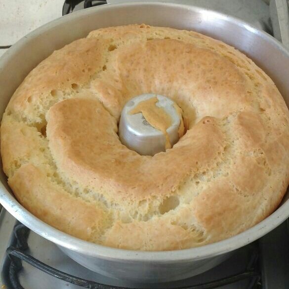 schereder's tweet photo. falaram que eu quero ganhar biscoito por criticar o #peacecar e que não fiz nada pela situ do estado
então resolvi fazer esse bolo pela paz https://t.co/48SHK2O4kk