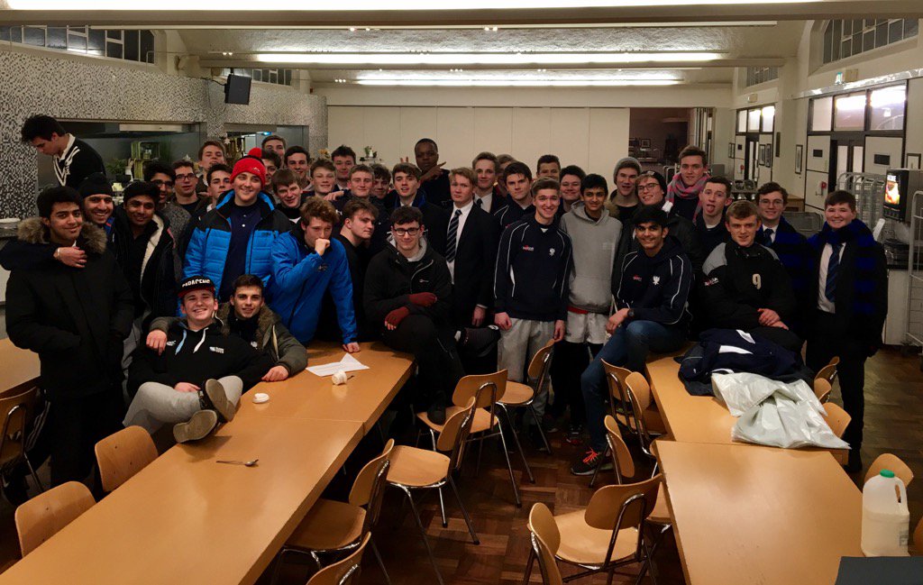 BSGeography's tweet photo. @bedfordschool #bssleepeasy @ymca ready for the big sleepout! Off to build the cardboard city https://t.co/3IgX4fRwQf