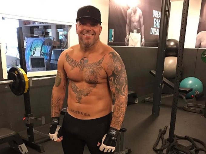 Voir l'image sur Twitter Voir l'image sur Twitter