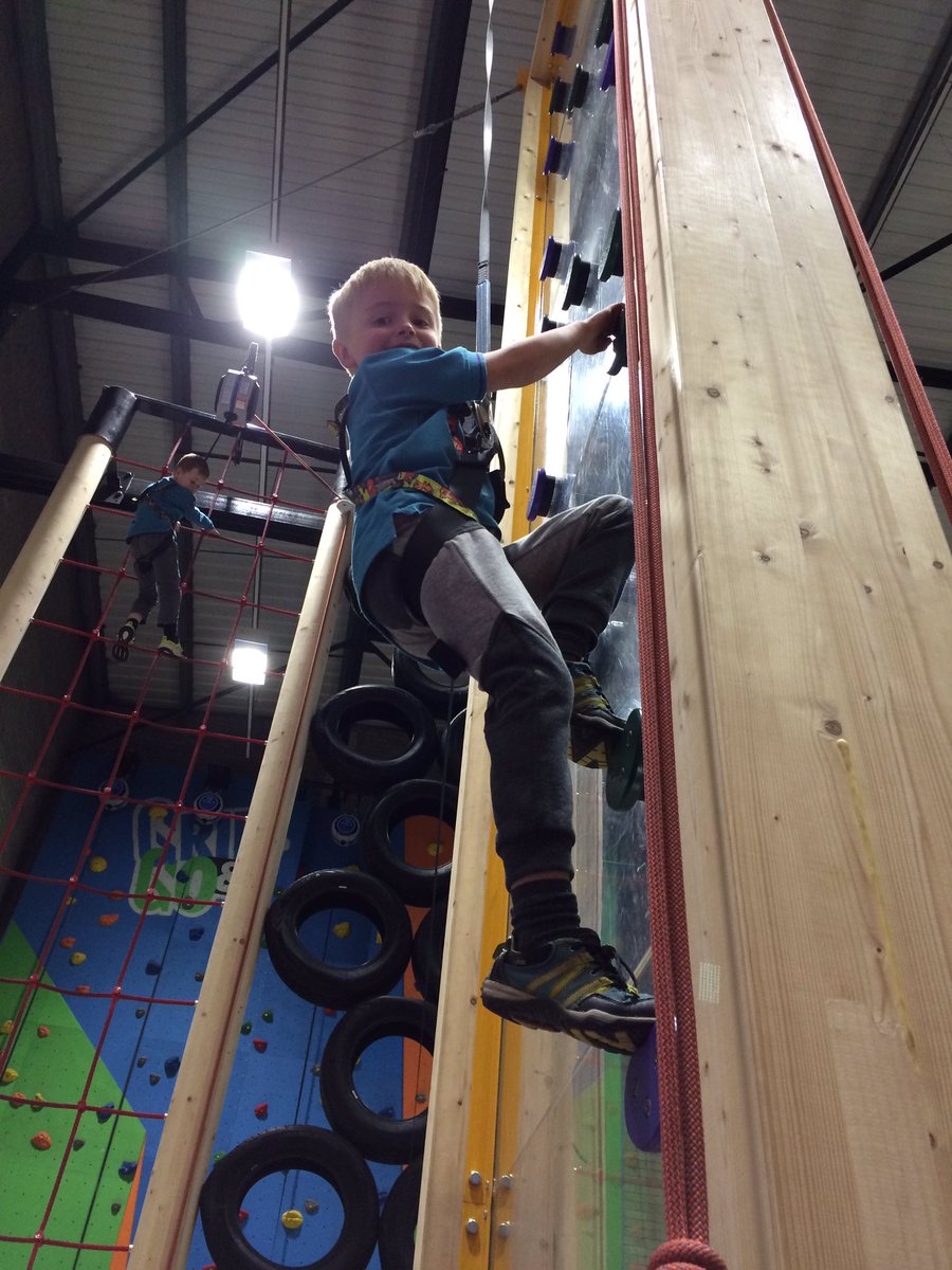 9thRamsbottom's tweet photo. Beavers just Grip&go! #iscout #team9thrammy #gripandgo #climbing #Ramsbottom https://t.co/4XPA9B3VM3