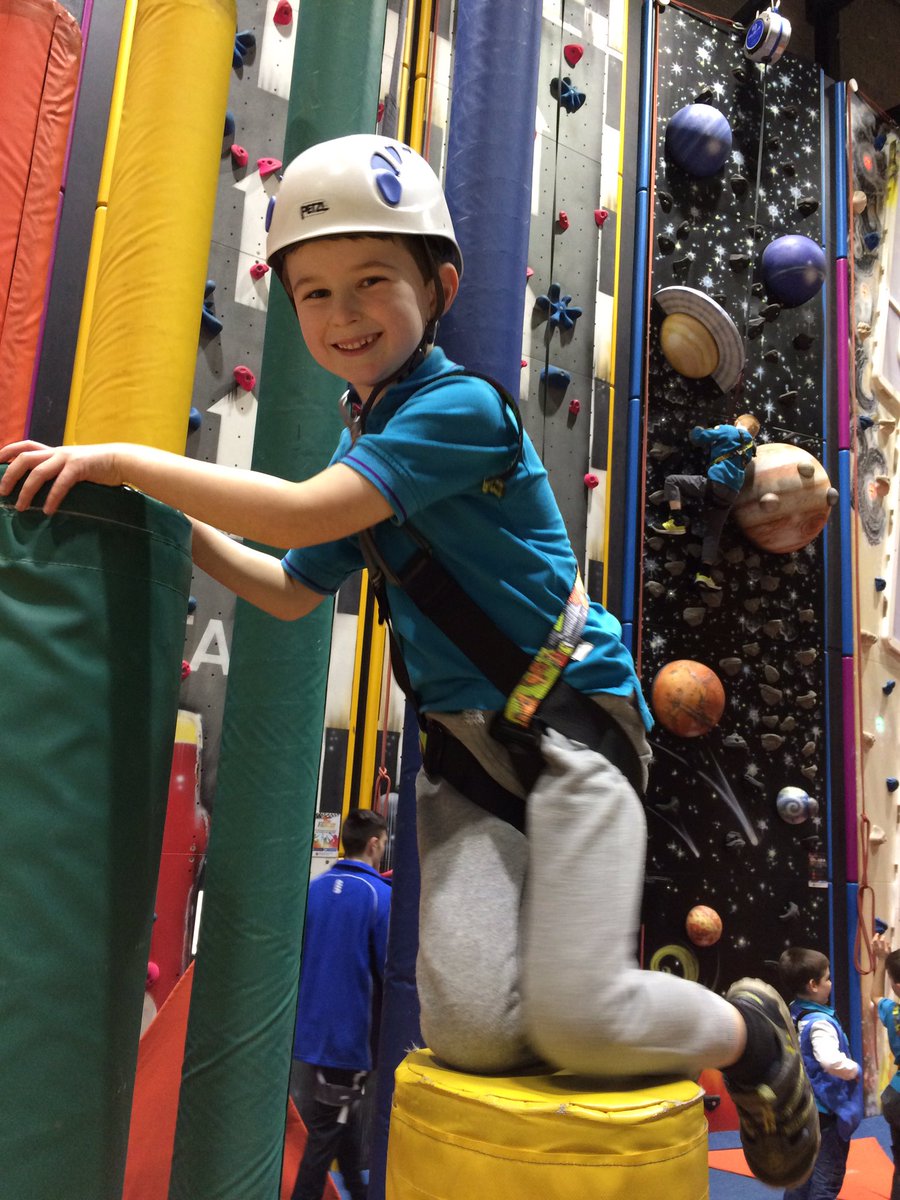 9thRamsbottom's tweet photo. Beavers just Grip&go! #iscout #team9thrammy #gripandgo #climbing #Ramsbottom https://t.co/4XPA9B3VM3