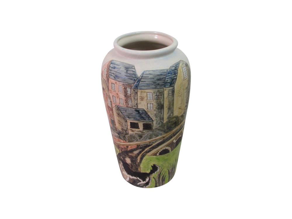StokeArtPottery's tweet photo. @Burslempottery special promotion @Dagfields Nantwich #handpainted #pottery #madeinstoke Visit @StokeArtPottery in Emporium 4 https://t.co/1aNvL9tyRa