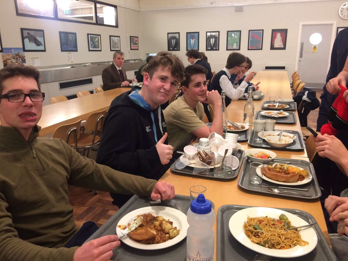 BSCrescentHouse's tweet photo. Last big meal / #bssleepeasy #noholdingback https://t.co/NCBPUATvsC