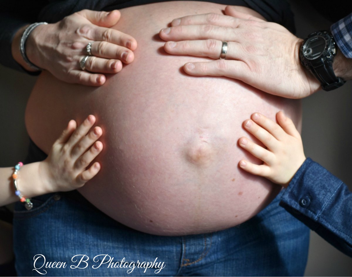 BGutenson's tweet photo. LOVE! 
#maternity  #QueenBPhotography https://t.co/cpOXezjTIN