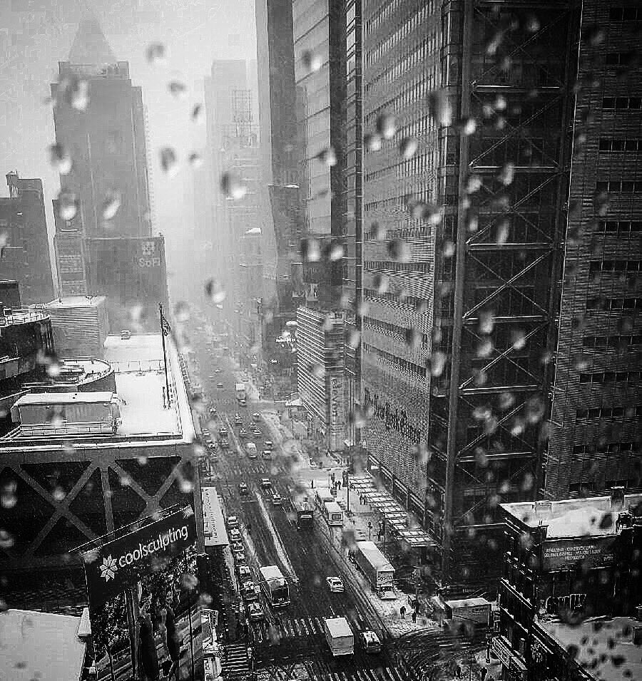 A good old fashion snow storm in NYC. Stay safe everyone! #snowstormniko #nyengineers #SnowDay2017