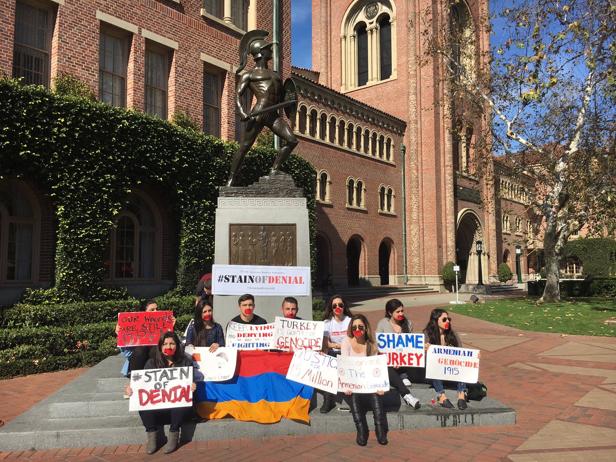 Armenian Student Association at <a href="/USC/">USC</a> raising awareness abt the denial of #ArmenianGenocide with a silent protest #stainofdenial ✊🏼