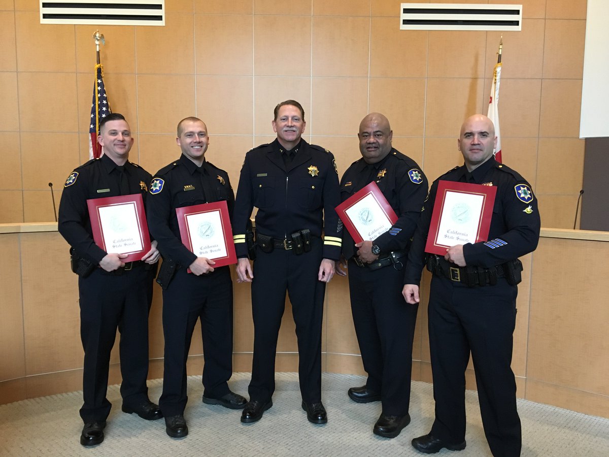 Media Tweets by Redwood City Police (RedwoodCityPD) Twitter