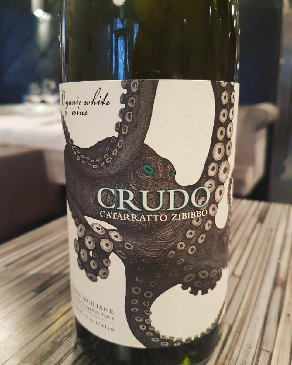 De witte Crudo met de druiven Cataratto en Zibibbo, proeft naar het zuiden van Italië #wijntipvanmichael #demeern #jasminepalace