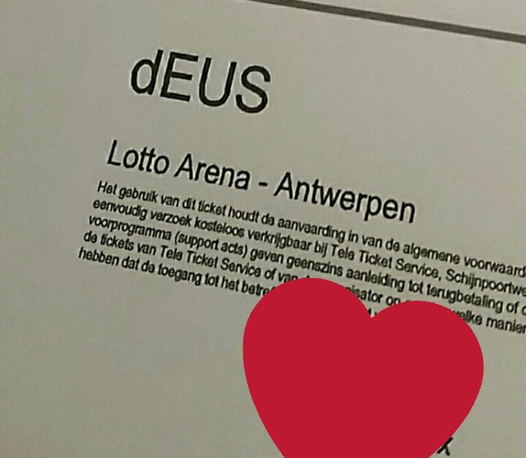 FullLifestyles's tweet photo. En morgen gaan we naar deze goden. #dEUS #snaptem #tiseenmopje @dEUSbe https://t.co/DvPNNjINFg