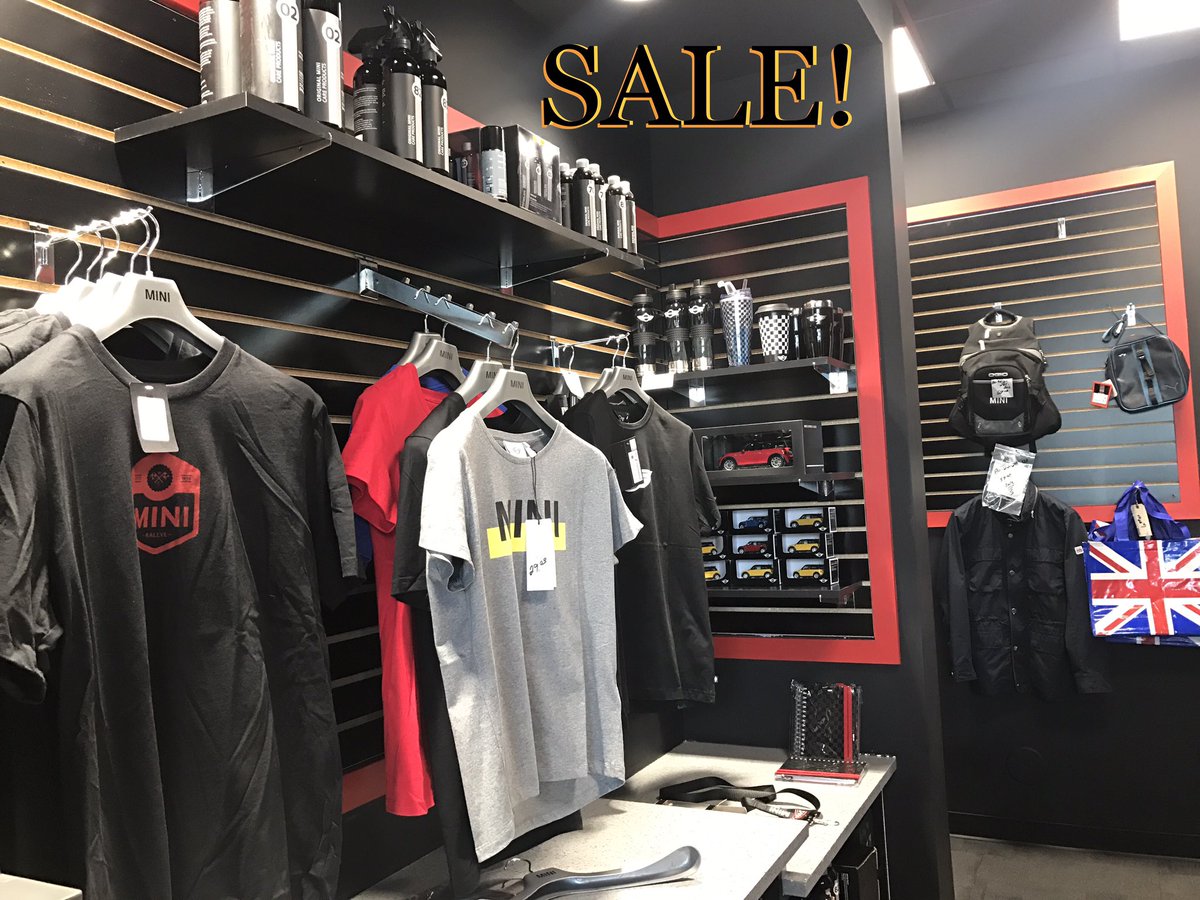 MINIofCLE's tweet photo. Come in and check out our new #MINI gear &amp; accessories boutique! #Cleveland #MotorOn https://t.co/RyDg0hM5ie