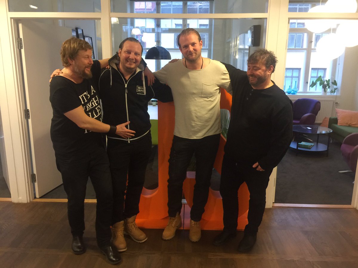 2Blyga's tweet photo. 2 Blyga har signat med ett av Sveriges största bokningsbolag United Stage #läggut https://t.co/Jb4l8EB3rX