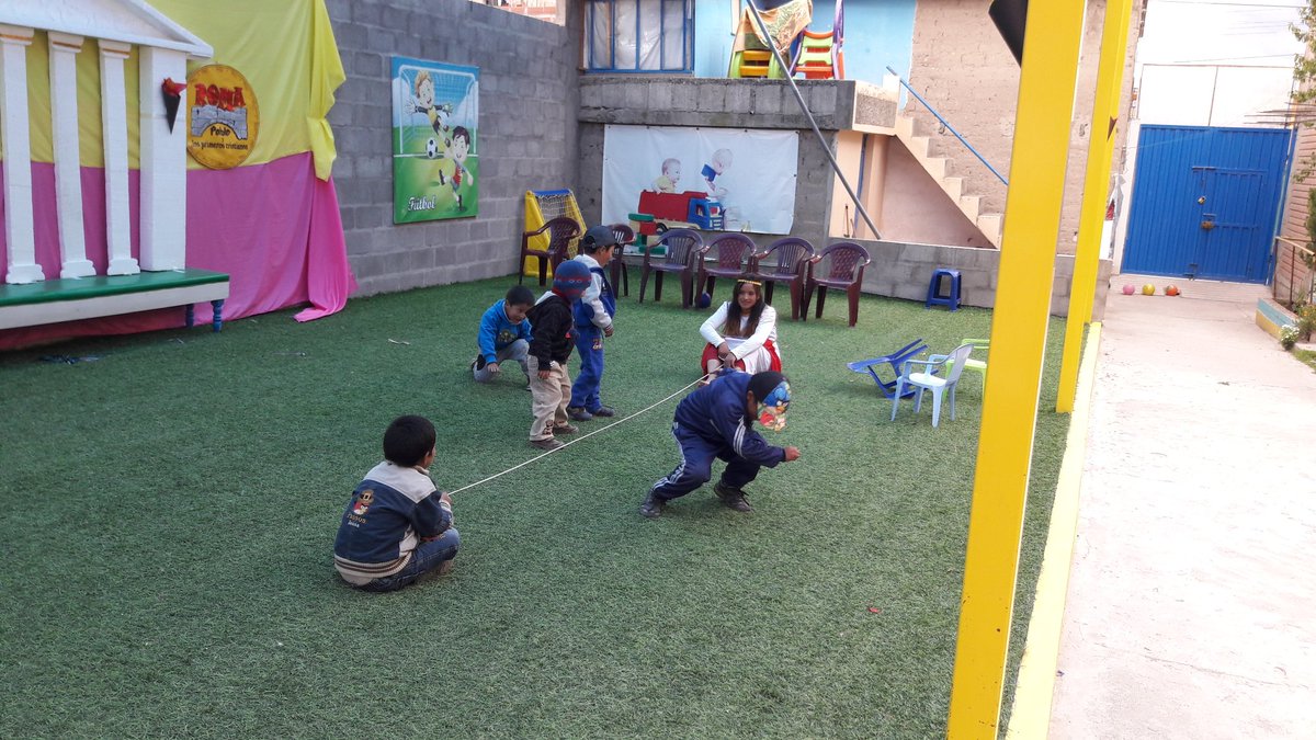ginopes's tweet photo. La #ECV2017 de la iglesia adventista Culto Joven #EspinarA presenta a los niños la clase temática "Roma, Pablo y los primeros cristianos" https://t.co/HbZE59hTg7