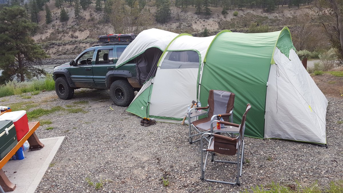 _ShansTweets_'s tweet photo. Since the snowmelt is on I'm dreaming of #Camping #JeepLife #fishing #campfire #WJ #Punisher #GoldPan #jeepgirl @THEJeepMafia @mmjinvesting https://t.co/xcym9JkPQB
