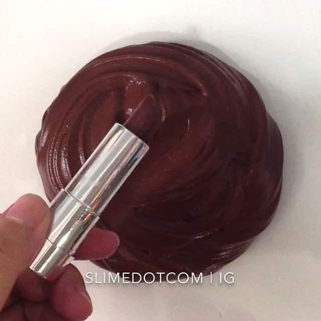YesDealShop's tweet photo. First attempt on this lipstick slime thing 💄
Inspo : @pearlslimes -
This slime stains my… https://t.co/D4bgNlp49f https://t.co/4fSySC5Kad