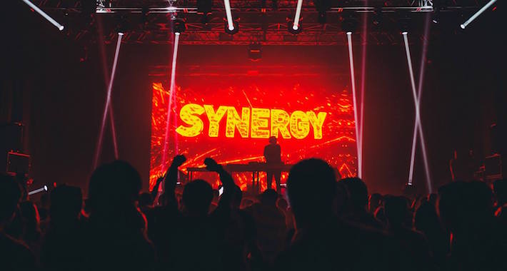 bassrush's tweet photo. Segment and Concept Vision (aka Synergy) kick in the afterburners and blast out a synapse-shredding mix.

Link: https://t.co/UUm9gcfEq6 https://t.co/XCRLx0p0jx