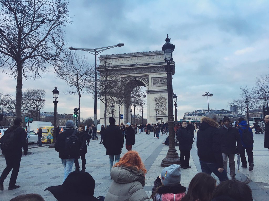 FranciscoRustan's tweet photo. 🇫🇷💖 https://t.co/Ull1QfZyVM